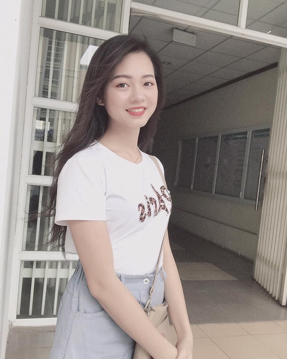 Bảo Hân Về nhà đi con lộ ảnh bạn cùng lớp toàn là mỹ nhân - 6 Bảo Hân Về nhà đi con lộ ảnh bạn cùng lớp toàn là mỹ nhân - 6