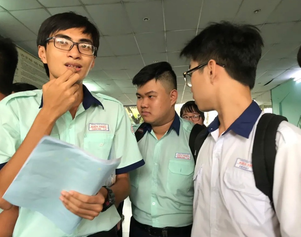 Vị chua sau những bài thi điểm 0 vào lớp 10 - 1