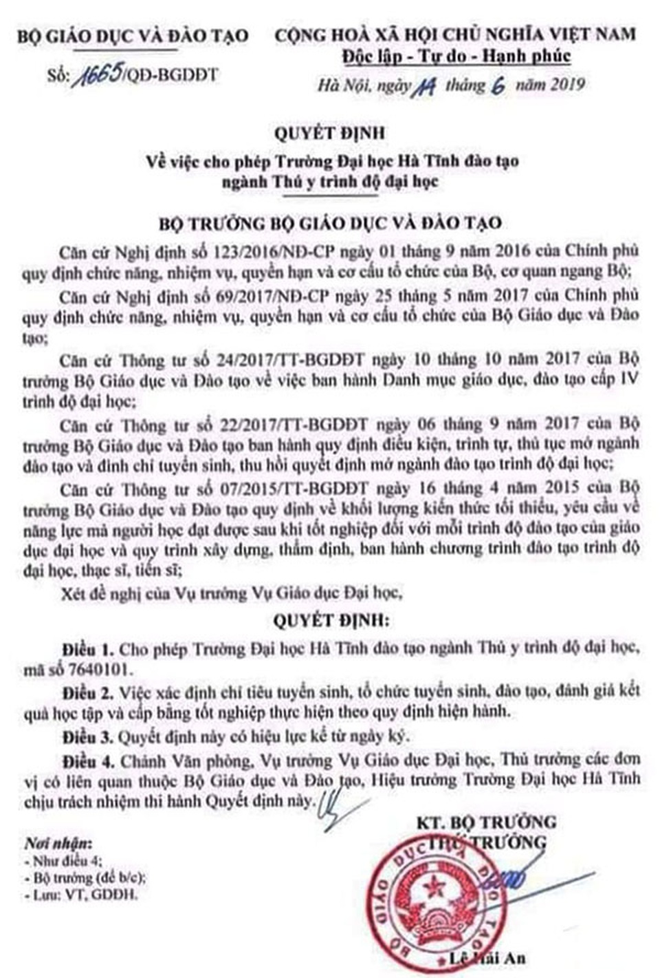 Lần đầu tiên đào tạo đại học ngành Thú y ở Hà Tĩnh - 1 Lần đầu tiên đào tạo đại học ngành Thú y ở Hà Tĩnh - 1