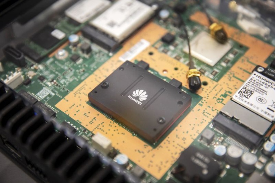 Hàng loạt công ty công nghệ Trung Quốc bị Hoa Kỳ  bổ sung vào danh sách đen sau Huawei - 1
