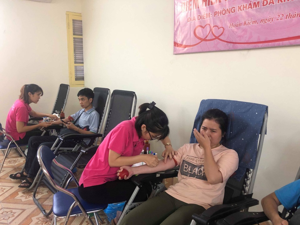 Người dân có thể hiến máu ngay trên phố cổ - 3 Người dân có thể hiến máu ngay trên phố cổ - 3