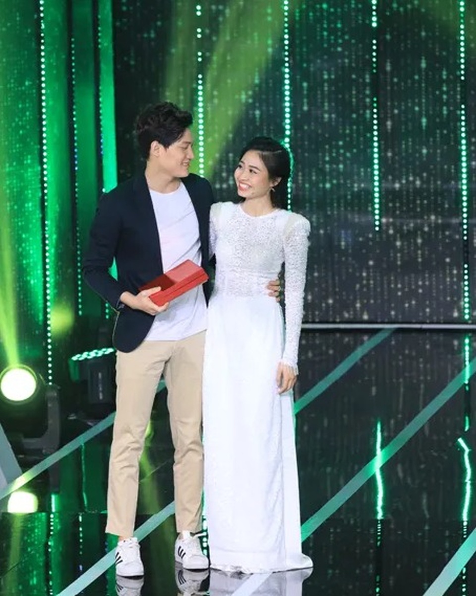 Con gái danh hài Lê Giang trúng tiếng sét ái tình với con trai tiệm kim hoàn - 6 Con gái danh hài Lê Giang trúng tiếng sét ái tình với con trai tiệm kim hoàn - 6