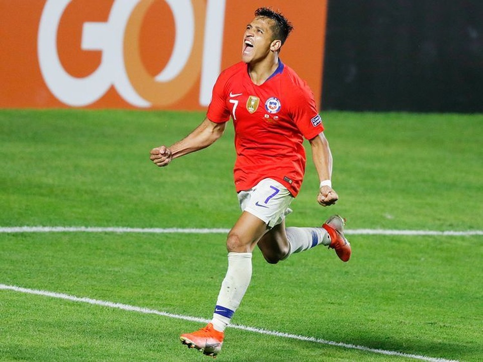 Alexis Sanchez đá 2 trận ở Copa America bằng cày cả năm ở Man Utd - 1 Alexis Sanchez đá 2 trận ở Copa America bằng cày cả năm ở Man Utd - 1