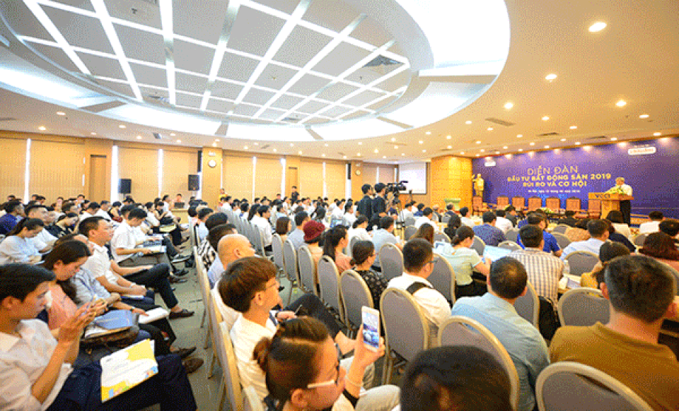 Quản lý condotel: GS Đặng Hùng Võ đặt câu hỏi quản chặt để làm gì? - 1 Quản lý condotel: GS Đặng Hùng Võ đặt câu hỏi quản chặt để làm gì? - 1