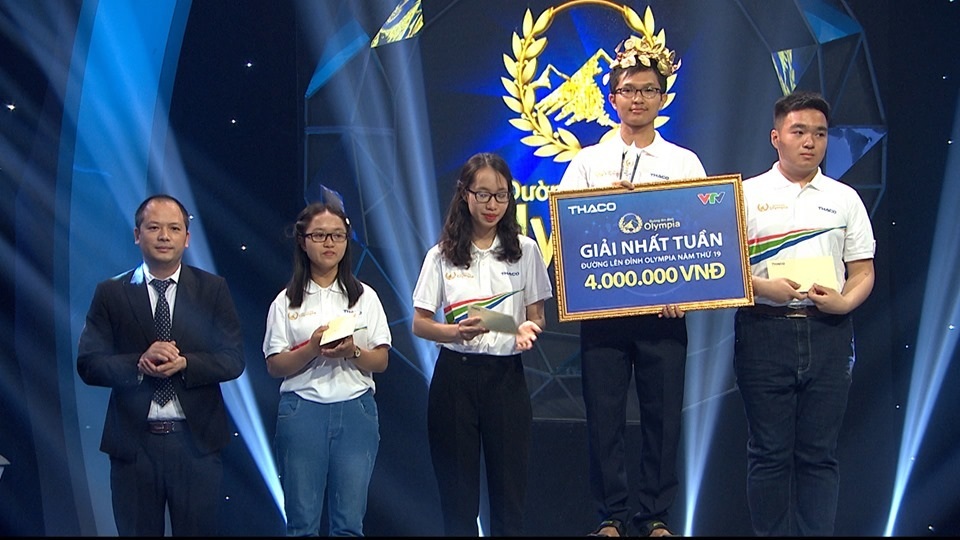 Nam sinh Gia Lai có tên lạ chiến thắng thuyết phục ở cuộc thi Tuần Olympia - 4