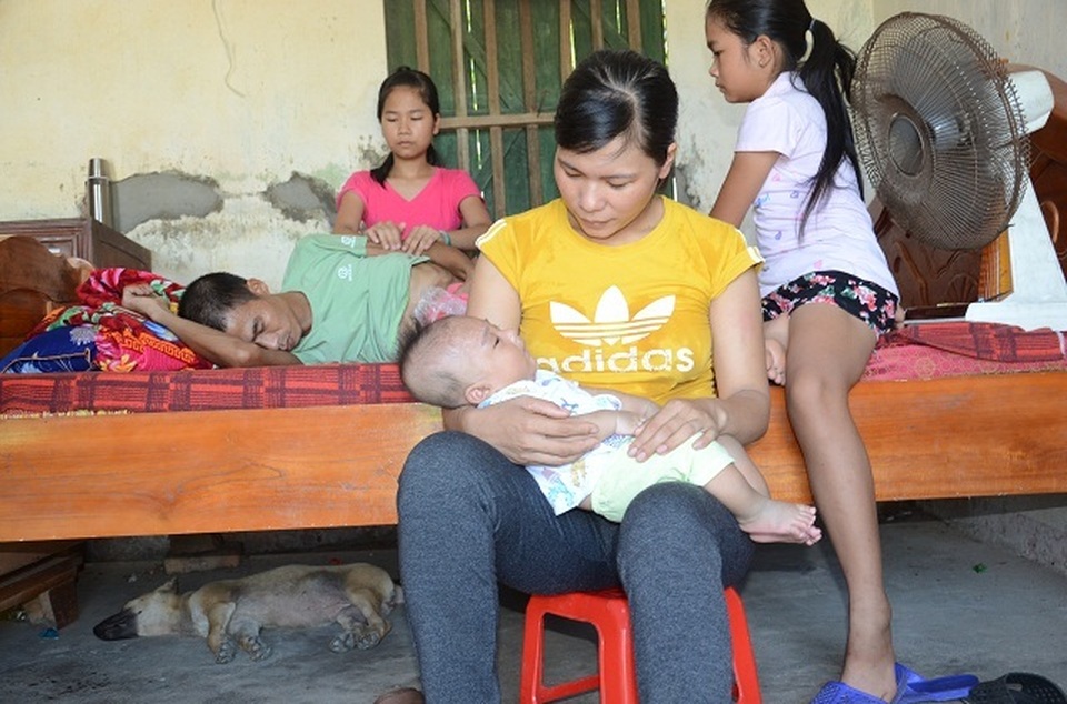 Lời khẩn cầu của người cha ung thư: Mong các bác cho con có hộp sữa là mãn nguyện rồi! - 18 Lời khẩn cầu của người cha ung thư: Mong các bác cho con có hộp sữa là mãn nguyện rồi! - 18