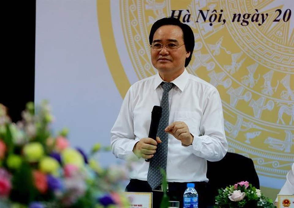 Bộ trưởng Phùng Xuân Nhạ: Không làm ồ ạt trong xét công nhận đạt chuẩn chức danh GS, PGS năm 2019 - 2 Bộ trưởng Phùng Xuân Nhạ: Không làm ồ ạt trong xét công nhận đạt chuẩn chức danh GS, PGS năm 2019 - 2