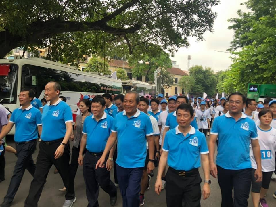 Tập thể dục giúp giải phóng hóc môn của hạnh phúc - 1 Tập thể dục giúp giải phóng hóc môn của hạnh phúc - 1
