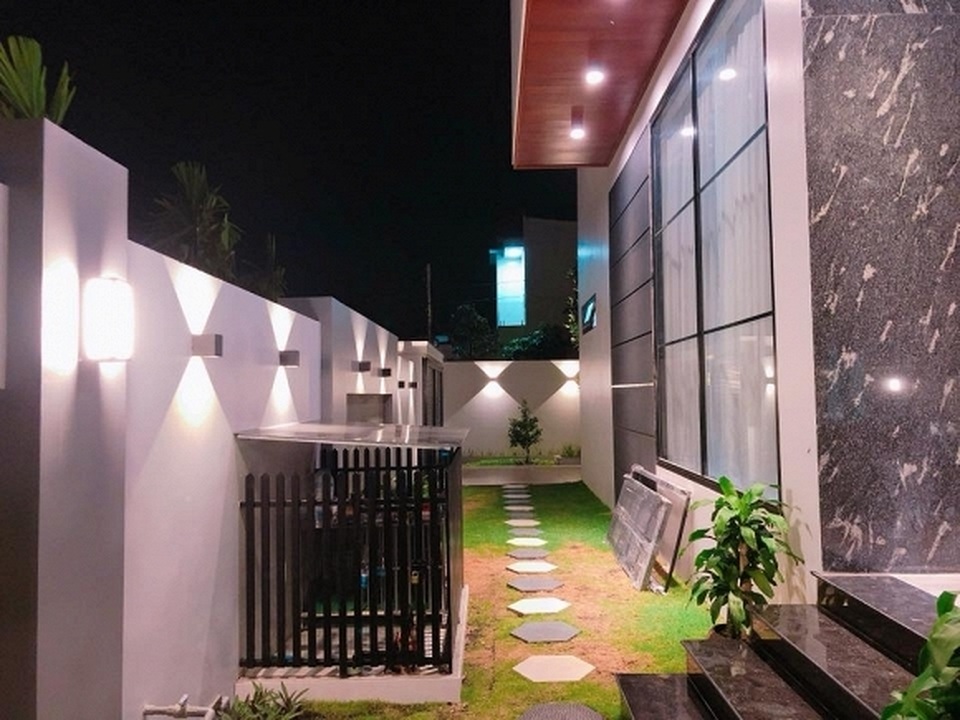 Quốc Trường “Về nhà đi con” lộ nội thất biệt thự “khủng”, đưa gia đình đi du hí - 9 Quốc Trường “Về nhà đi con” lộ nội thất biệt thự “khủng”, đưa gia đình đi du hí - 9