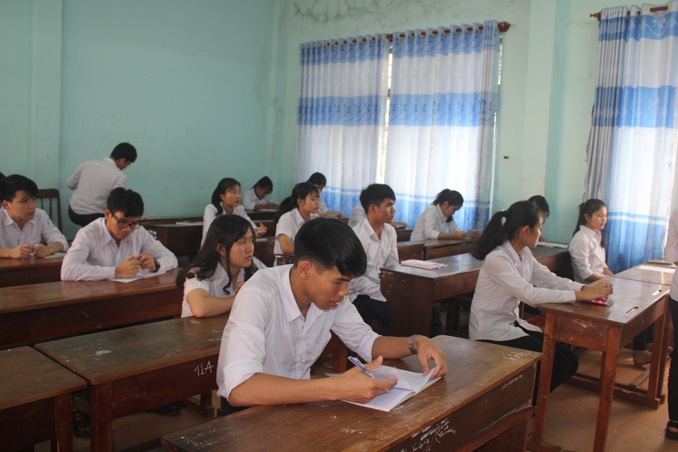 Gia Lai: Vắng 142 thí sinh trong buổi học quy chế thi THPT quốc gia 2019 - 2 Gia Lai: Vắng 142 thí sinh trong buổi học quy chế thi THPT quốc gia 2019 - 2