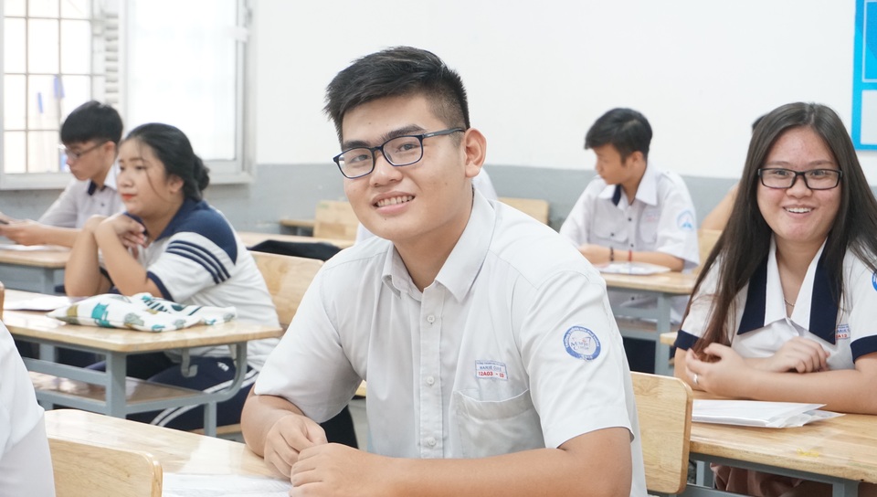 Điểm chuẩn cao nhất ĐH Nguyễn Tất Thành là 23, ĐH Công nghệ thông tin TPHCM là 25,3 - 1 Điểm chuẩn cao nhất ĐH Nguyễn Tất Thành là 23, ĐH Công nghệ thông tin TPHCM là 25,3 - 1
