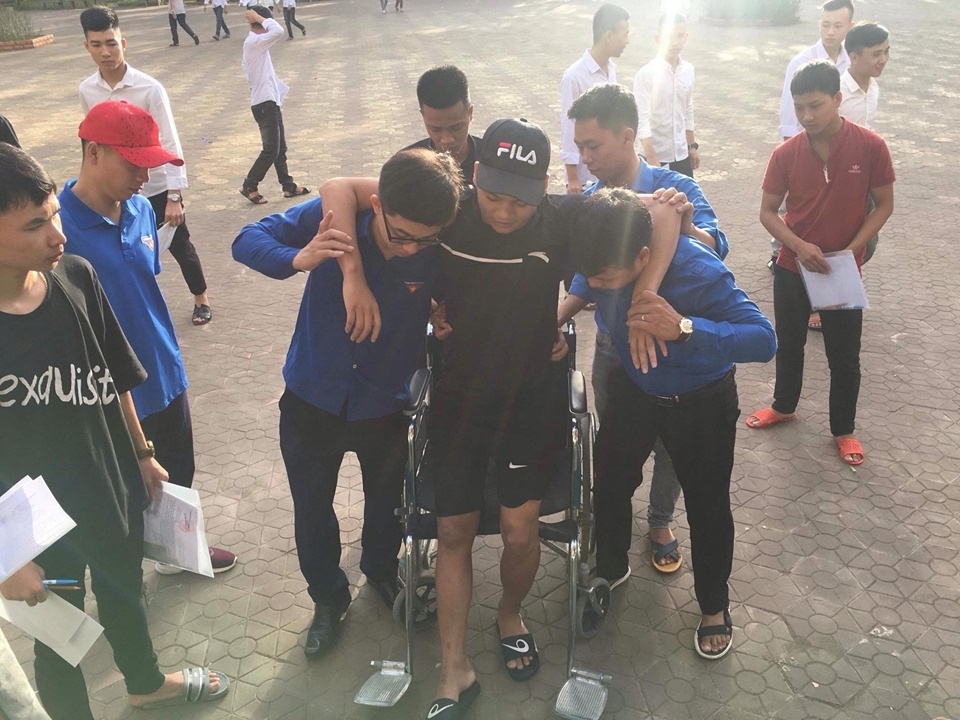 Thí sinh đến sớm, xem lại bài trước môn thi đầu THPT quốc gia 2019 - 25 Thí sinh đến sớm, xem lại bài trước môn thi đầu THPT quốc gia 2019 - 25