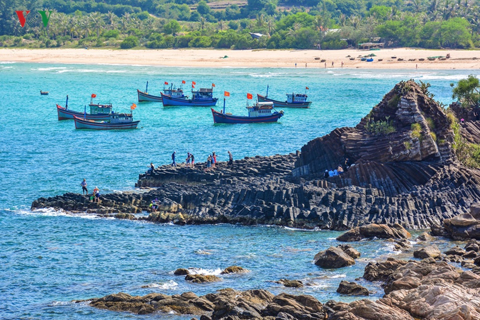 Mùa hè xanh ngắt ở xứ “hoa vàng, cỏ xanh” - 4 Mùa hè xanh ngắt ở xứ “hoa vàng, cỏ xanh” - 4