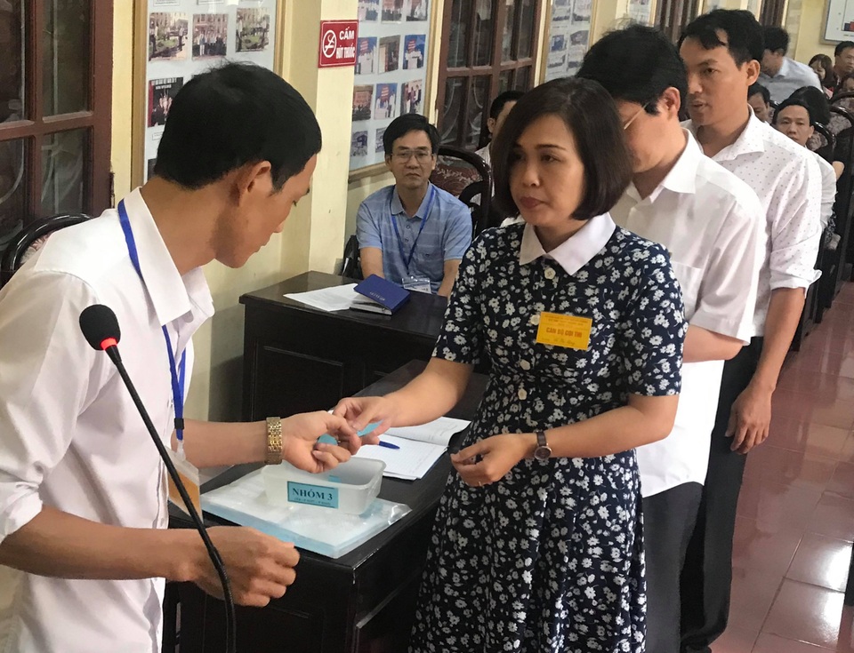 Thí sinh đến sớm, xem lại bài trước môn thi đầu THPT quốc gia 2019 - 7 Thí sinh đến sớm, xem lại bài trước môn thi đầu THPT quốc gia 2019 - 7