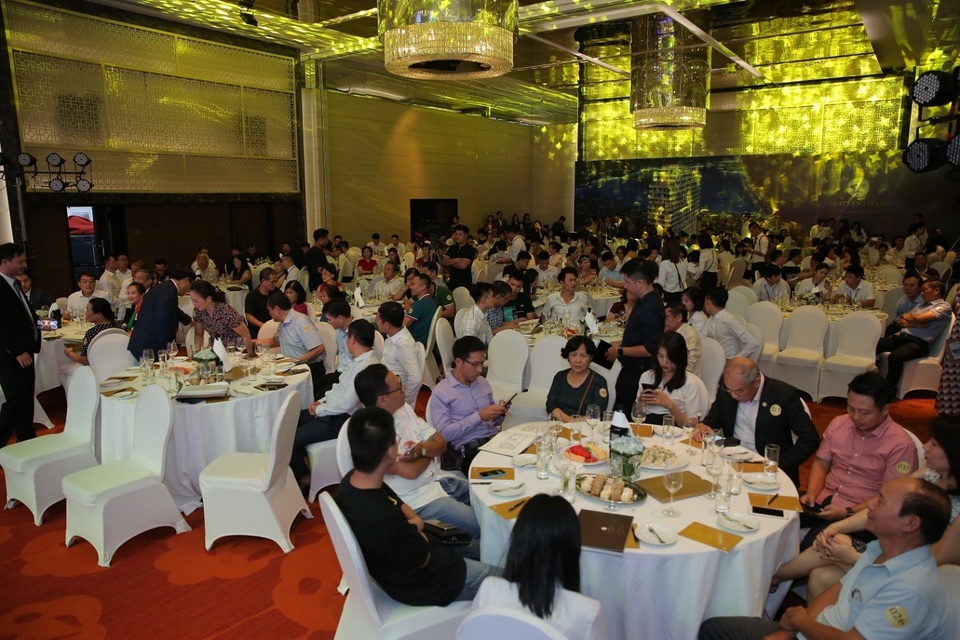 Bất động sản Hà Nội đẩy giá lên cao kỷ lục nhờ căn hộ “độc - lạ - hiếm” - 1 Bất động sản Hà Nội đẩy giá lên cao kỷ lục nhờ căn hộ “độc - lạ - hiếm” - 1