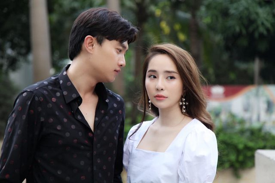 Đường tình lận đận nhóm bạn thân toàn mỹ nhân của Quỳnh Nga “Cá sấu chúa” - 9 Đường tình lận đận nhóm bạn thân toàn mỹ nhân của Quỳnh Nga “Cá sấu chúa” - 9
