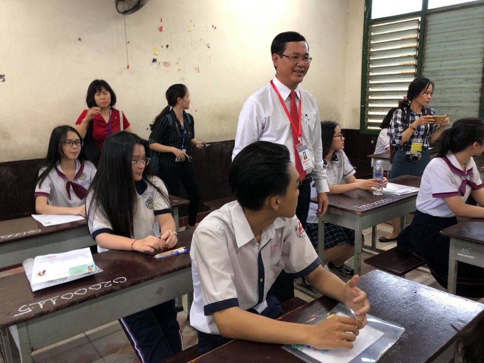 Thí sinh đến sớm, xem lại bài trước môn thi đầu THPT quốc gia 2019 - 15 Thí sinh đến sớm, xem lại bài trước môn thi đầu THPT quốc gia 2019 - 15