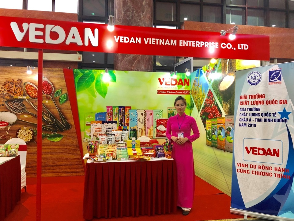 Vedan Việt Nam vinh dự nhận Giải Vàng Chất lượng Quốc gia năm 2018 - 3 Vedan Việt Nam vinh dự nhận Giải Vàng Chất lượng Quốc gia năm 2018 - 3