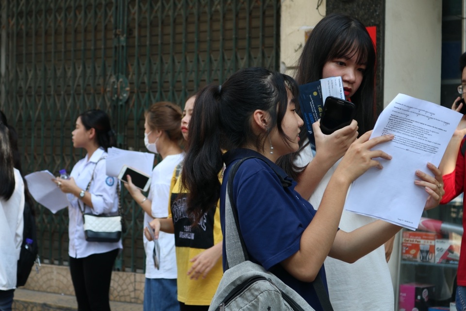 Đề Ngoại ngữ vừa tầm nhưng khó lấy điểm cao - 8 Đề Ngoại ngữ vừa tầm nhưng khó lấy điểm cao - 8