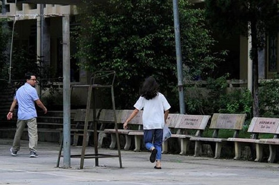 Công an hú còi hộ tống thí sinh ngủ muộn đến phòng thi - 2 Công an hú còi hộ tống thí sinh ngủ muộn đến phòng thi - 2