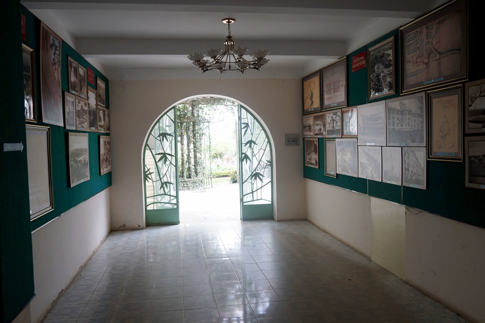 Biệt điện bí ẩn.JPG Biệt điện bí ẩn.JPG