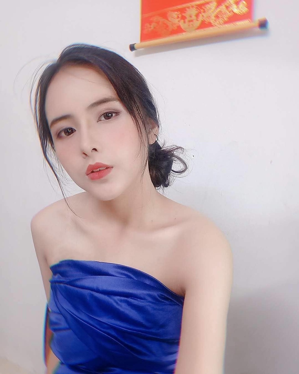 Hot girl mùa thi sở hữu vẻ đẹp trong veo như nắng sớm - 8 Hot girl mùa thi sở hữu vẻ đẹp trong veo như nắng sớm - 8