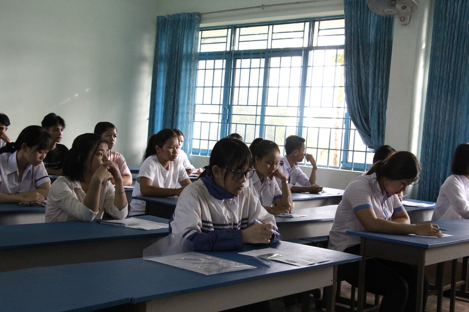 Đề Ngoại ngữ vừa tầm nhưng khó lấy điểm cao - 19 Đề Ngoại ngữ vừa tầm nhưng khó lấy điểm cao - 19