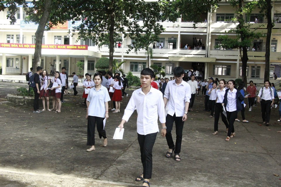 Đề Ngoại ngữ vừa tầm nhưng khó lấy điểm cao - 18 Đề Ngoại ngữ vừa tầm nhưng khó lấy điểm cao - 18