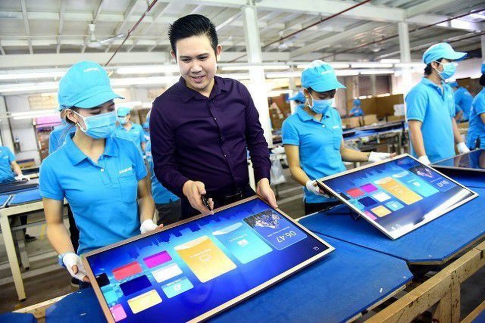 Bộ Công an điều tra nghi án hãng điện tử nhập hàng Trung Quốc gắn nhãn Việt - 2 Bộ Công an điều tra nghi án hãng điện tử nhập hàng Trung Quốc gắn nhãn Việt - 2