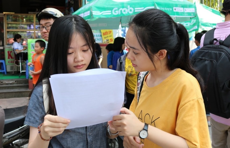 Thí sinh nhận định đề Địa và GDCD dễ, đề Sử khó - 20 Thí sinh nhận định đề Địa và GDCD dễ, đề Sử khó - 20