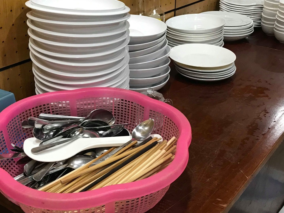 Đột nhập “điểm nóng” in sao đề thi THPT quốc gia: 14 ngày không thấy mặt trời - 3 Đột nhập “điểm nóng” in sao đề thi THPT quốc gia: 14 ngày không thấy mặt trời - 3