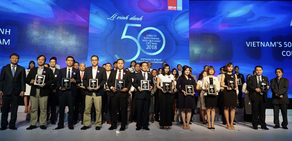 50 công ty kinh doanh hiệu quả nhất Việt Nam đạt 98 tỷ USD vốn hóa thị trường - 2 50 công ty kinh doanh hiệu quả nhất Việt Nam đạt 98 tỷ USD vốn hóa thị trường - 2