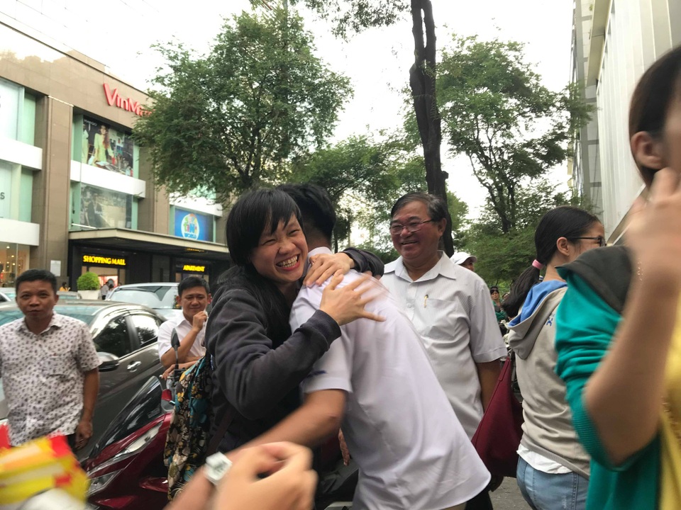 “Thi xong rồi, đi chơi thôi con!” - 6 “Thi xong rồi, đi chơi thôi con!” - 6