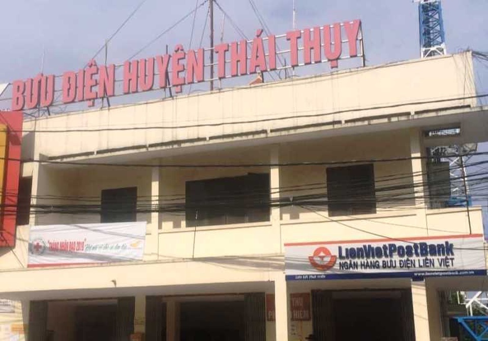 Nữ nhân viên Bưu điện huyện chiếm đoạt 8,6 tỷ đồng của khách hàng gửi tiết kiệm - 1 Nữ nhân viên Bưu điện huyện chiếm đoạt 8,6 tỷ đồng của khách hàng gửi tiết kiệm - 1