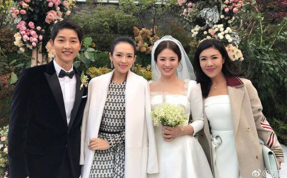 Hình ảnh ngọt ngào của Song Hye Kyo - Song Joong Ki trước khi chia tay - 20 Hình ảnh ngọt ngào của Song Hye Kyo - Song Joong Ki trước khi chia tay - 20