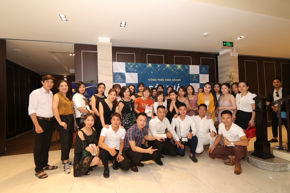 KB SPA - Cuộc cách mạng kinh doanh Spa/Salon thời đại 4.0 - 1 KB SPA - Cuộc cách mạng kinh doanh Spa/Salon thời đại 4.0 - 1