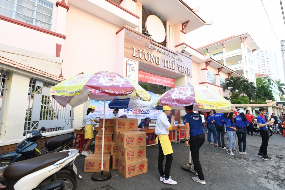 Hàng ngàn phần quà ý nghĩa từ nhãn hàng OTTO cùng tiếp sức mùa thi 2019 trao đến sĩ tử - 1 Hàng ngàn phần quà ý nghĩa từ nhãn hàng OTTO cùng tiếp sức mùa thi 2019 trao đến sĩ tử - 1
