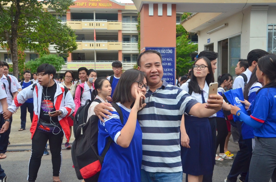 “Thi xong rồi, đi chơi thôi con!” - 4 “Thi xong rồi, đi chơi thôi con!” - 4
