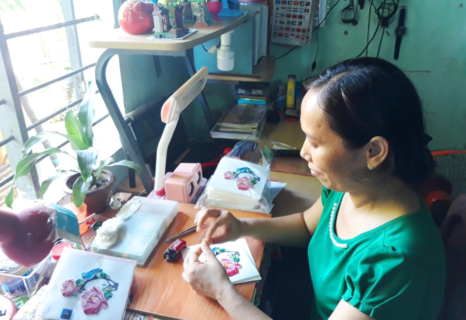 Vụ chủ nhà máy đường Ấn Độ “mất hút”: Nhiều công nhân ăn chực nằm chờ - 3 Vụ chủ nhà máy đường Ấn Độ “mất hút”: Nhiều công nhân ăn chực nằm chờ - 3