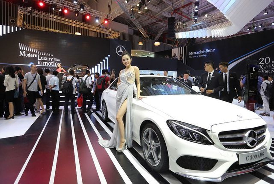Lỗi trợ lực lái, xe Mercedes-Benz lắp ráp trong nước bị triệu hồi - 1 Lỗi trợ lực lái, xe Mercedes-Benz lắp ráp trong nước bị triệu hồi - 1