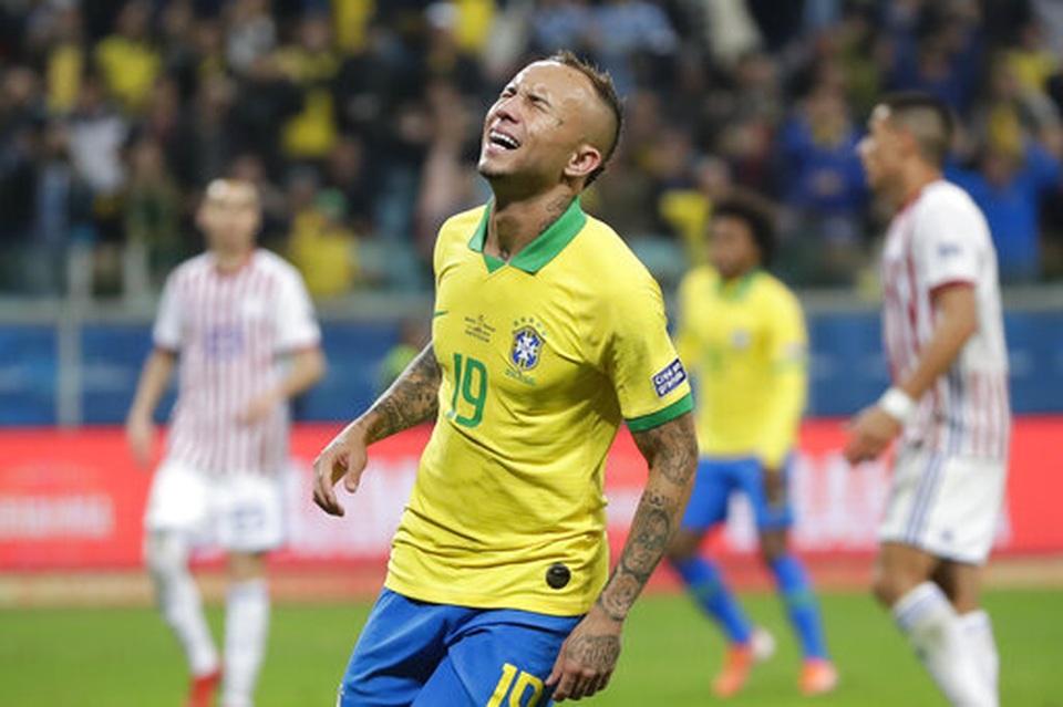 Brazil “rửa hận” thành công trước Paraguay ở màn “đấu súng” - 2 Brazil “rửa hận” thành công trước Paraguay ở màn “đấu súng” - 2