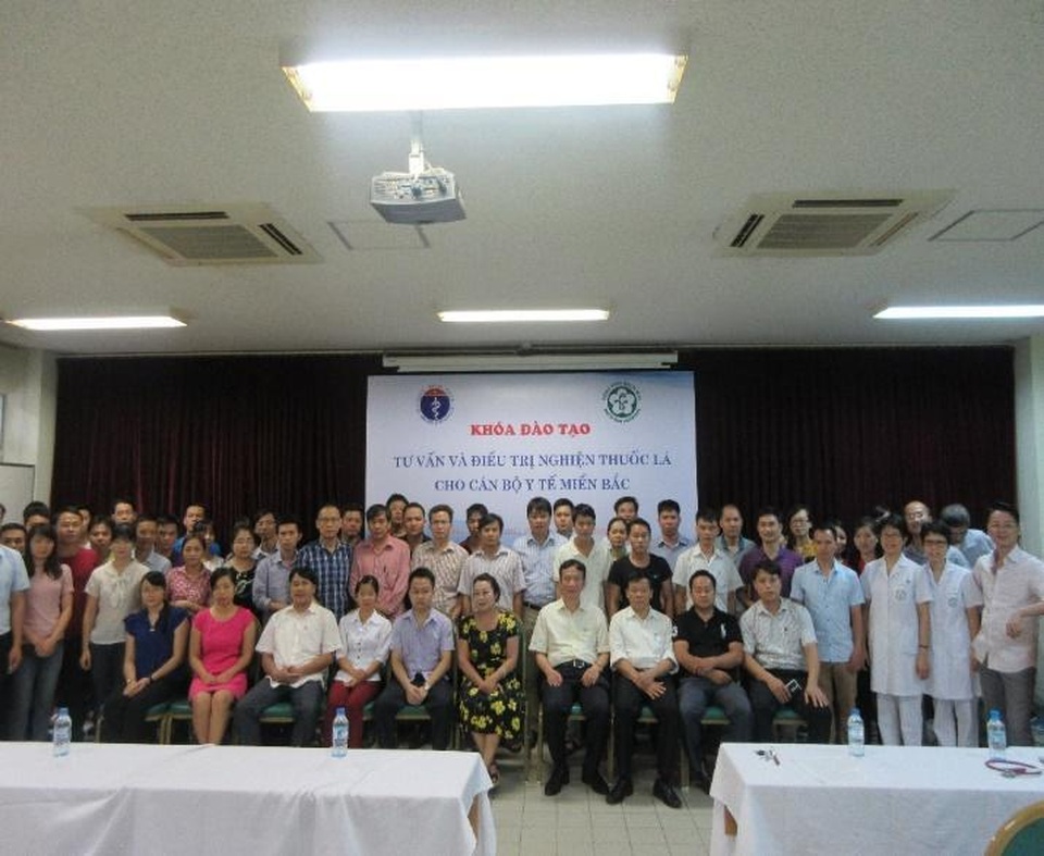 Tư vấn cai nghiện thuốc lá cho người bệnh qua tổng đài và mạng xã hội - 5 Tư vấn cai nghiện thuốc lá cho người bệnh qua tổng đài và mạng xã hội - 5