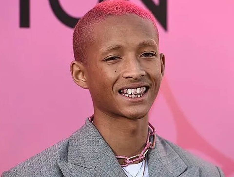 Con trai Will Smith gắn kim cương kín răng - 2 Con trai Will Smith gắn kim cương kín răng - 2