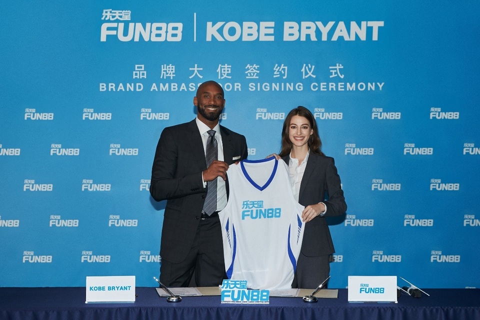 Kobe Bryant trở lại sau 3 năm vắng bóng! - 1 Kobe Bryant trở lại sau 3 năm vắng bóng! - 1