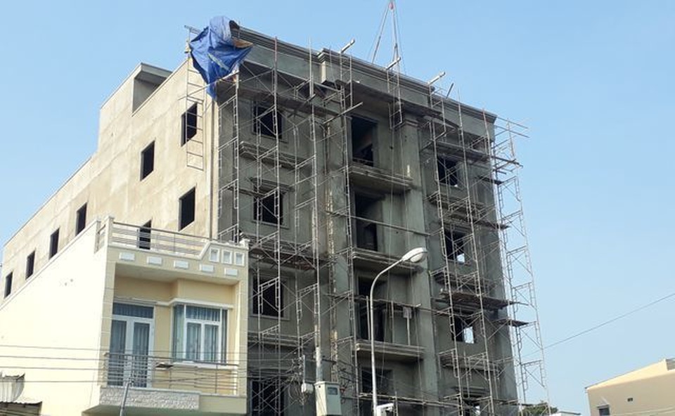 Cắt ngọn công trình xảy ra sập giàn giáo làm 3 người tử vong - 1 Cắt ngọn công trình xảy ra sập giàn giáo làm 3 người tử vong - 1