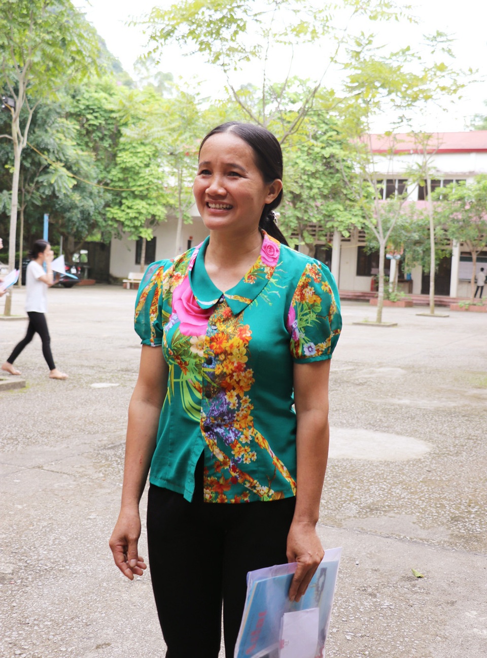 Những thí sinh cao tuổi vùng biên: Đi thi THPT quốc gia để làm gương cho con cháu - 1