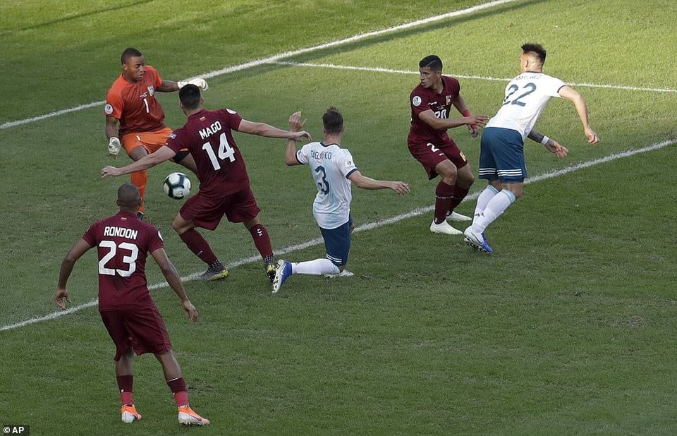 Thắng Venezuela, Argentina đối đầu Brazil ở bán kết Copa America 2019 - 1 Thắng Venezuela, Argentina đối đầu Brazil ở bán kết Copa America 2019 - 1