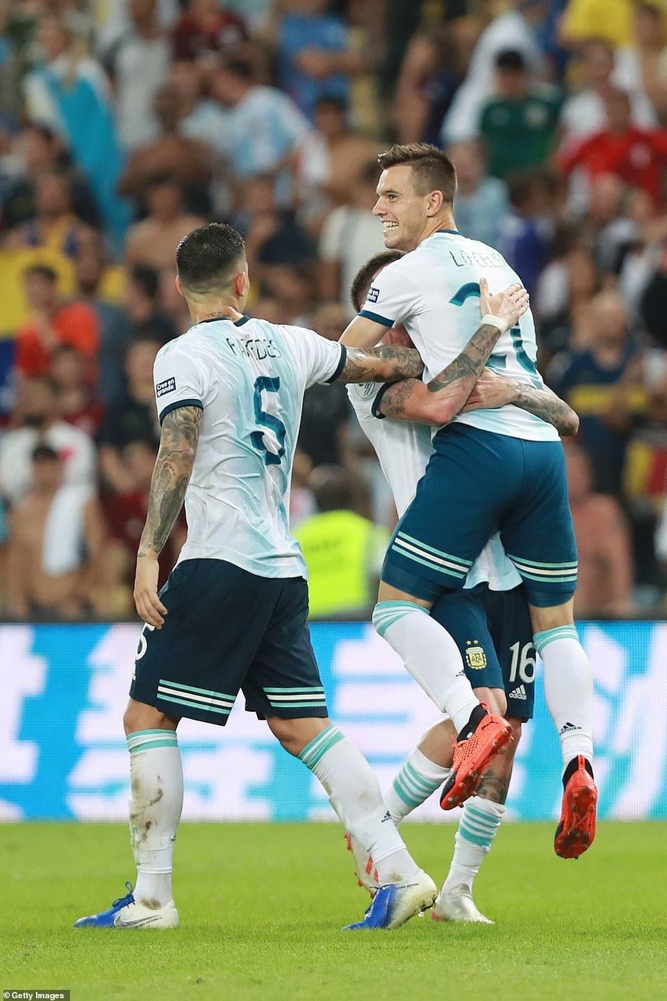 Thắng Venezuela, Argentina đối đầu Brazil ở bán kết Copa America 2019 - 4 Thắng Venezuela, Argentina đối đầu Brazil ở bán kết Copa America 2019 - 4