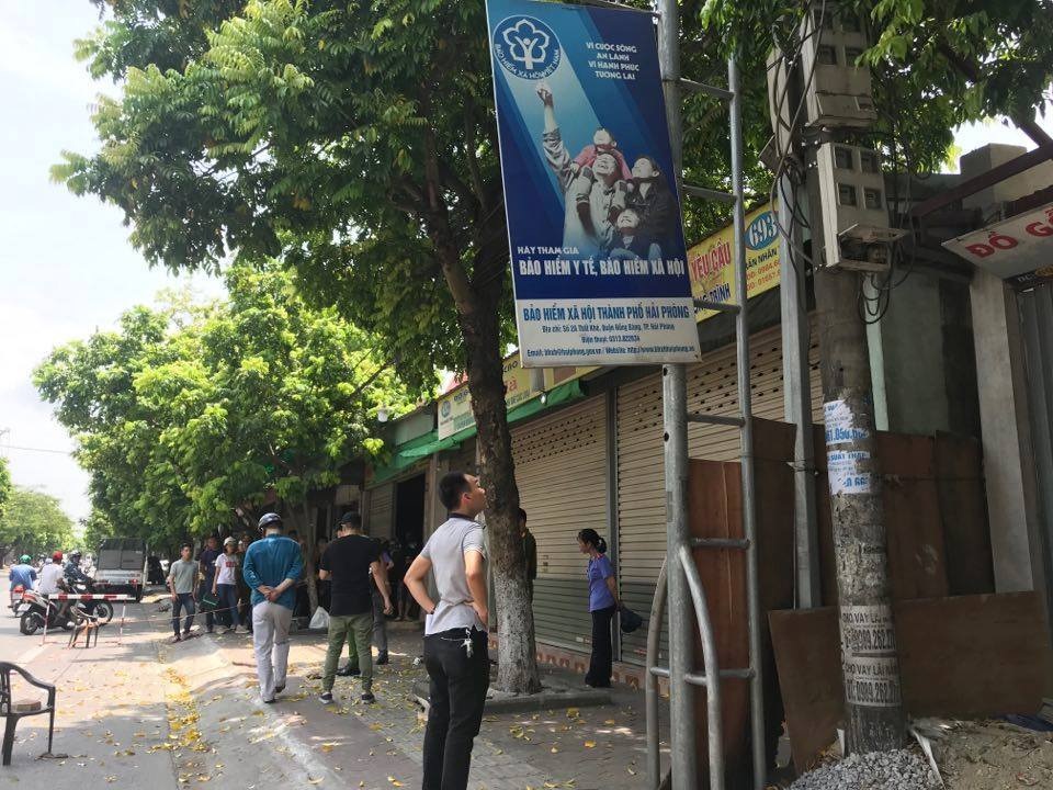 Hai vợ chồng thương vong dưới tay nghi phạm là hàng xóm Hai vợ chồng thương vong dưới tay nghi phạm là hàng xóm