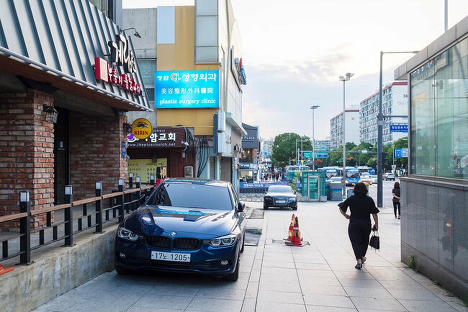 Khám phá khu nhà giàu Gangnam khét tiếng bậc nhất Hàn Quốc - 7 Khám phá khu nhà giàu Gangnam khét tiếng bậc nhất Hàn Quốc - 7